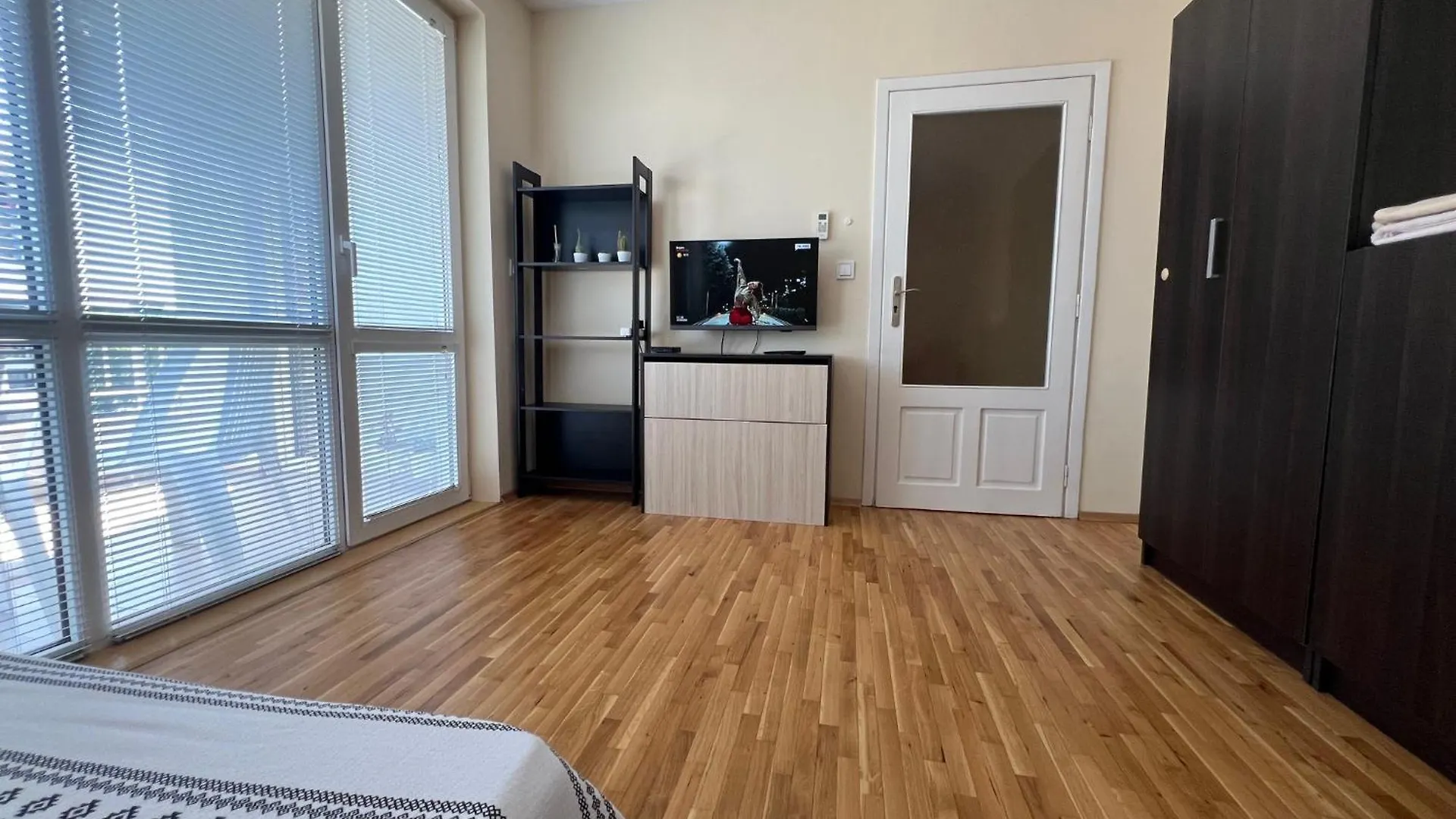 Breeze Reunion Apartment 바르나 불가리아